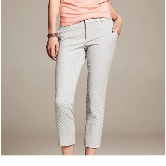 Banana Republic Hampton Pant Women 4P Gray White Geometric Print Crop Dress Pant - Picture 1 of 13